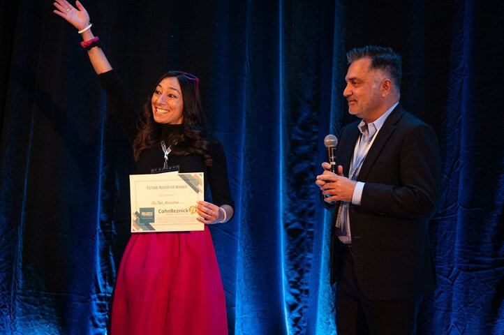 Amantha Bagdon accepting the Future RockStar award on stage